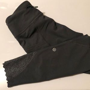 Lululemon Tight Stuff Tight legging sage green